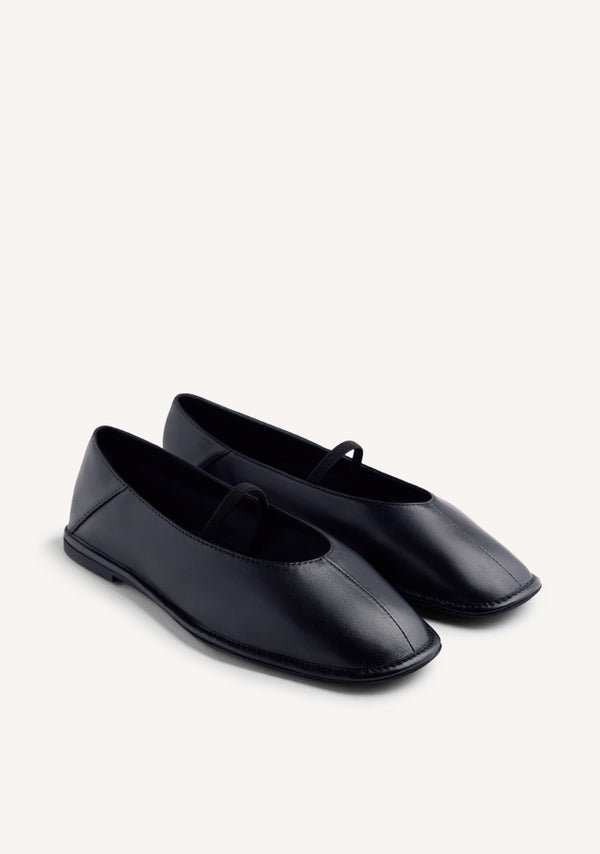 LEATHER BALLET FLATS OKABENA