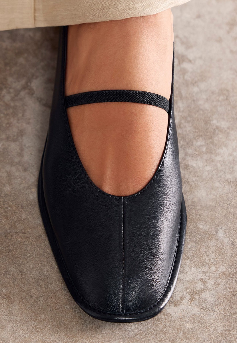 BAILARINAS PIEL OKABENA