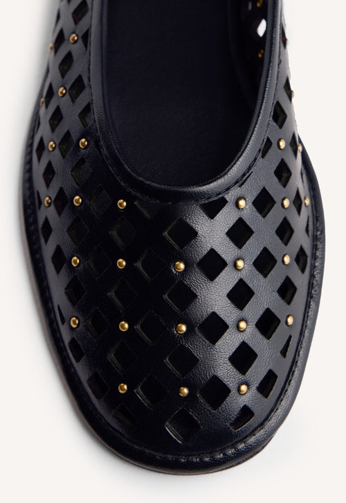 BAILARINAS PIEL CALADA TACHAS GIBBON