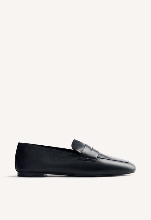 LEATHER LOAFERS BASSETT
