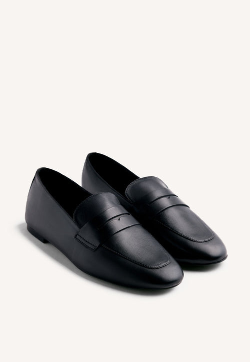LEATHER LOAFERS BASSETT