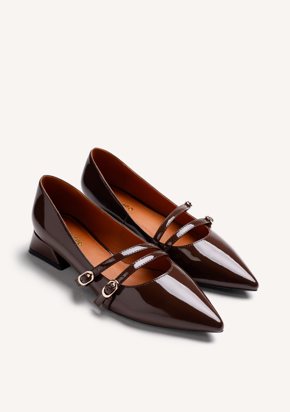 SCARPE MARY-JANE EFFETTO VERNICE LUCAN