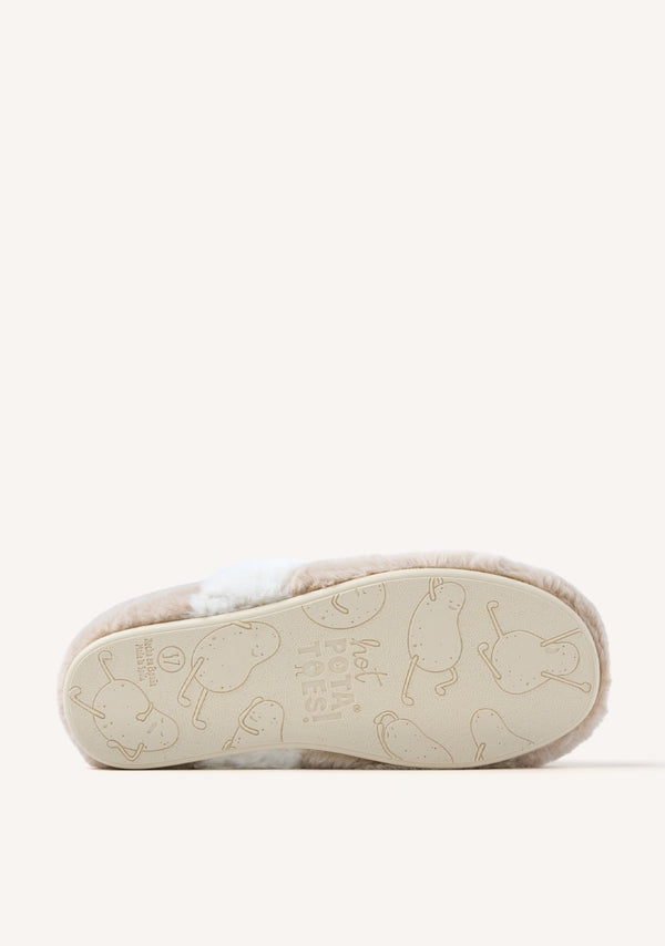 ZAPATILLAS DE CASA CERRADAS PELO OWOSSO
