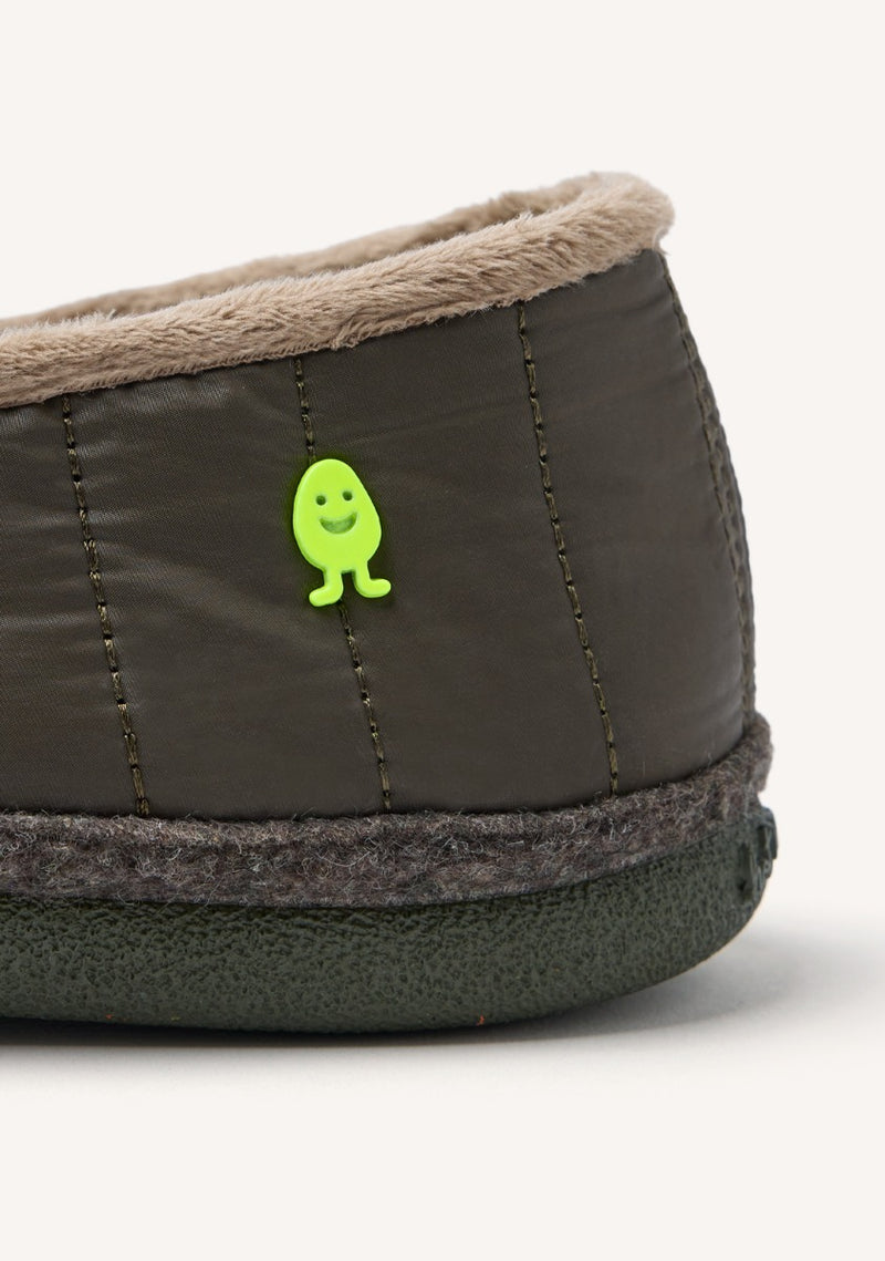ZAPATILLAS DE CASA CERRADAS WYKOFF