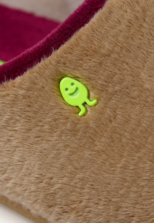 FUR HOUSE SLIPPERS DRAWING AND PHRASE PINCKNEY