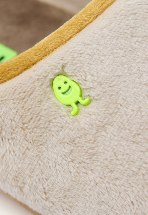 FUR HOUSE SLIPPERS DRAWING AND PHRASE NEWAYGO