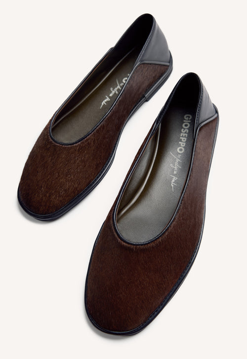 LEATHER BALLET FLATS BY MELYSSA PINTO