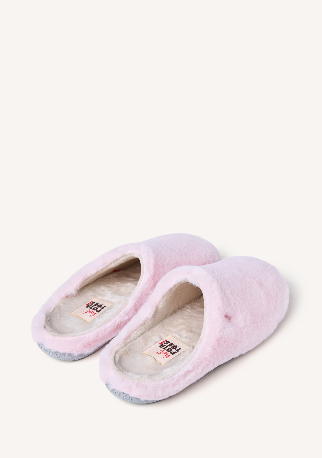 CHAUSSONS DE MAISON À POILS ROSES