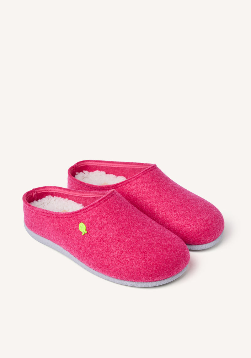 FUCHSIA HOUSE SLIPPERS