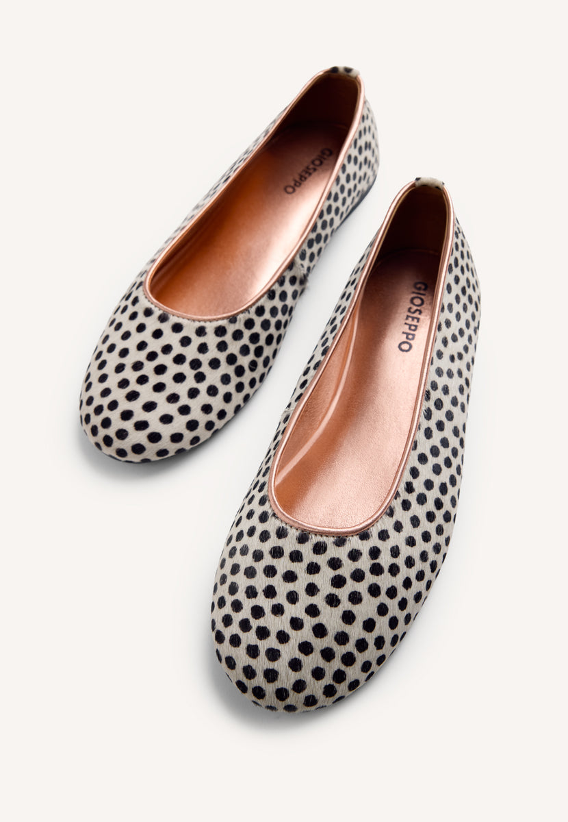 ANIMAL PRINT LEATHER BALLET FLATS UVINZA