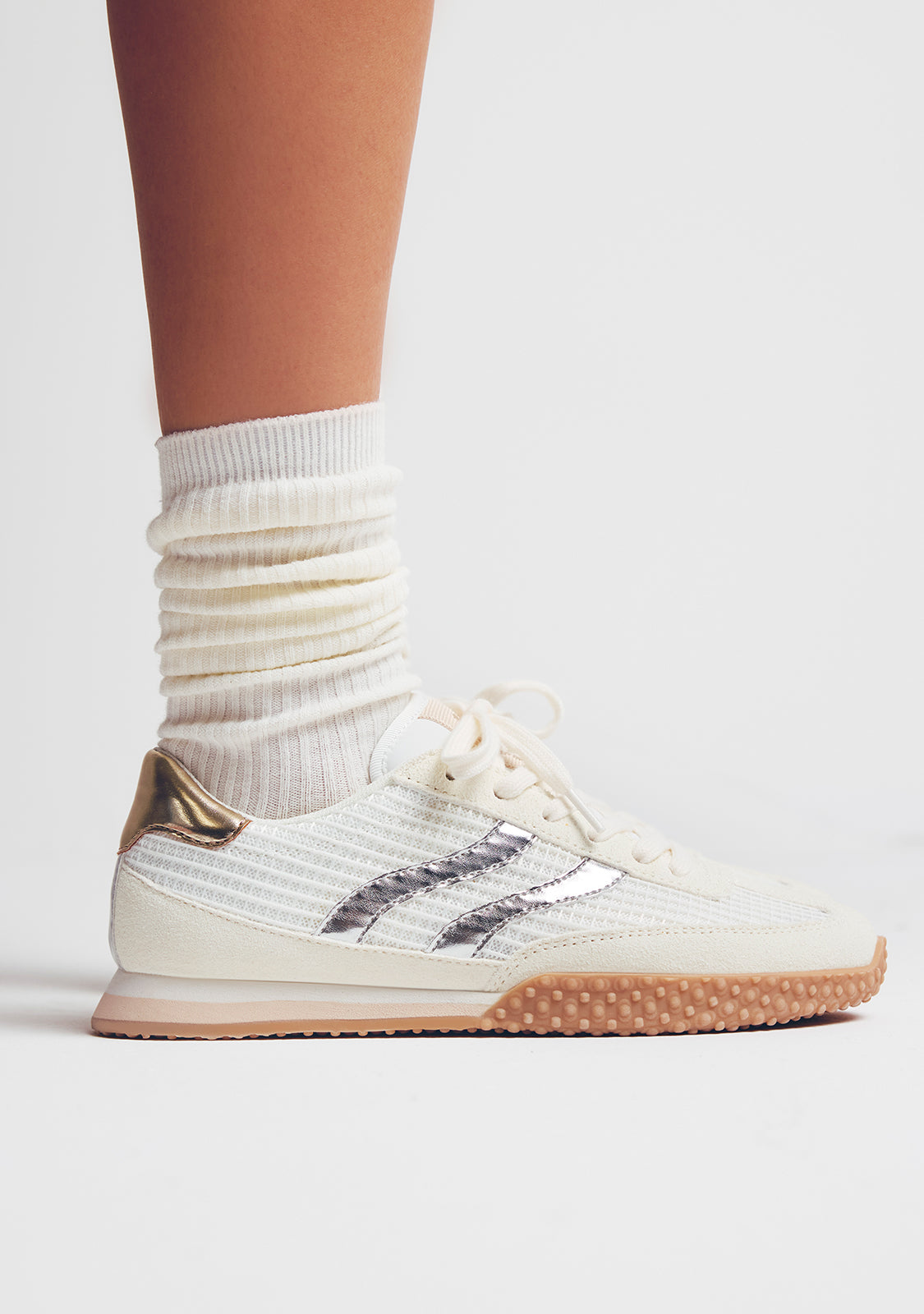 LEATHER AND MESH SNEAKERS CHAKE