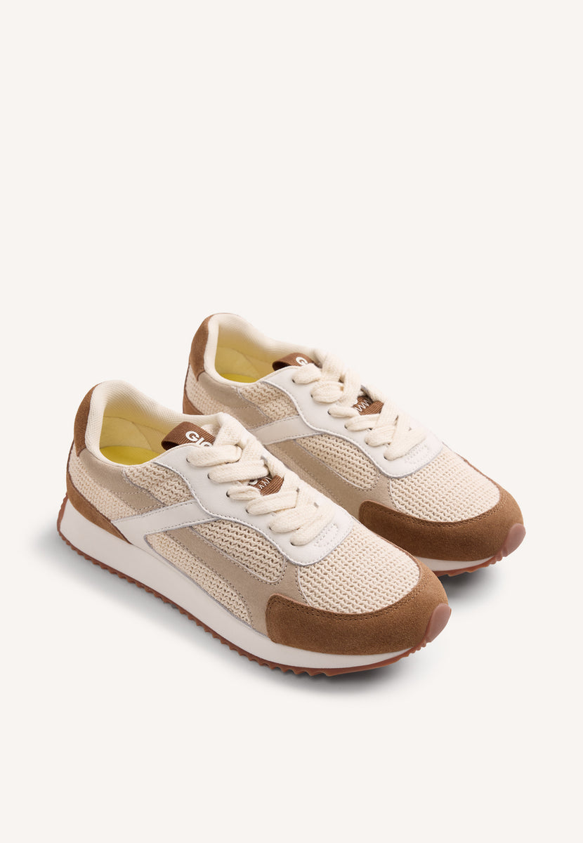 ZAPATILLAS PIEL Y REJILLA BUSIA