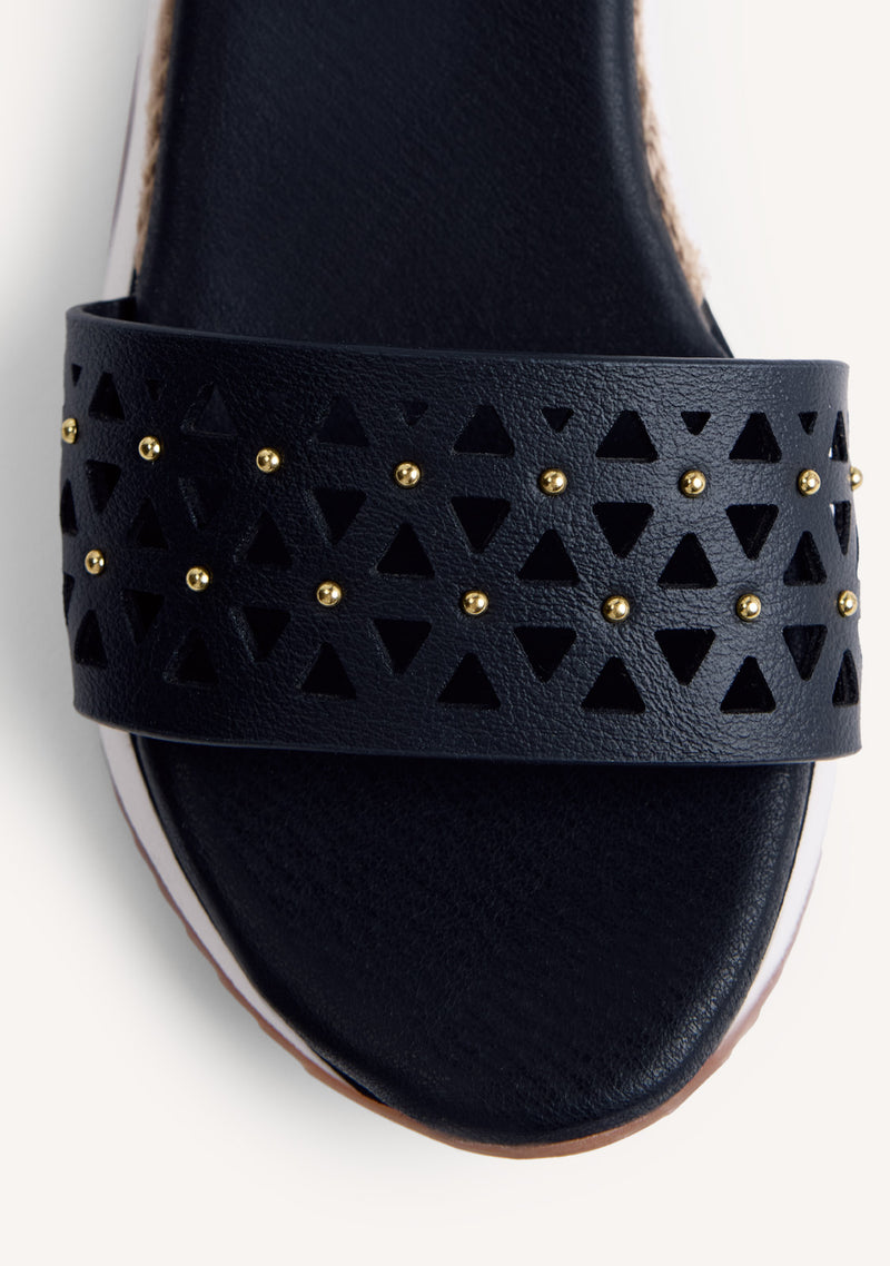 RAFFIA WEDGE SANDALS WETE