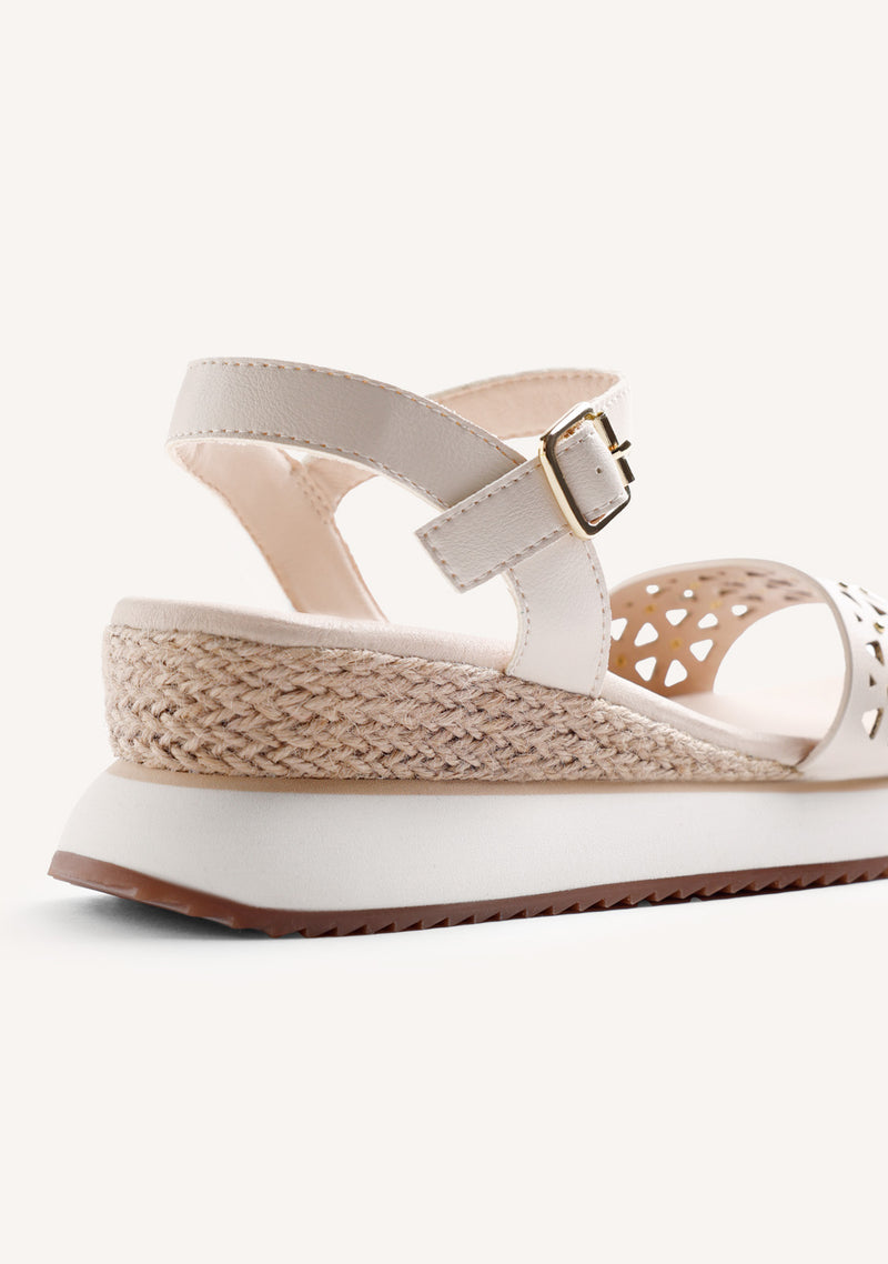 SANDALIAS PIEL CUÑA RAFIA WETE