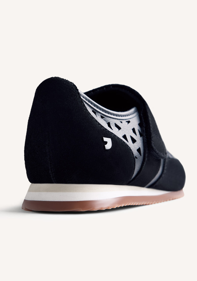 CUT-OUT LEATHER SPORTY BALLET FLATS SINGIDA