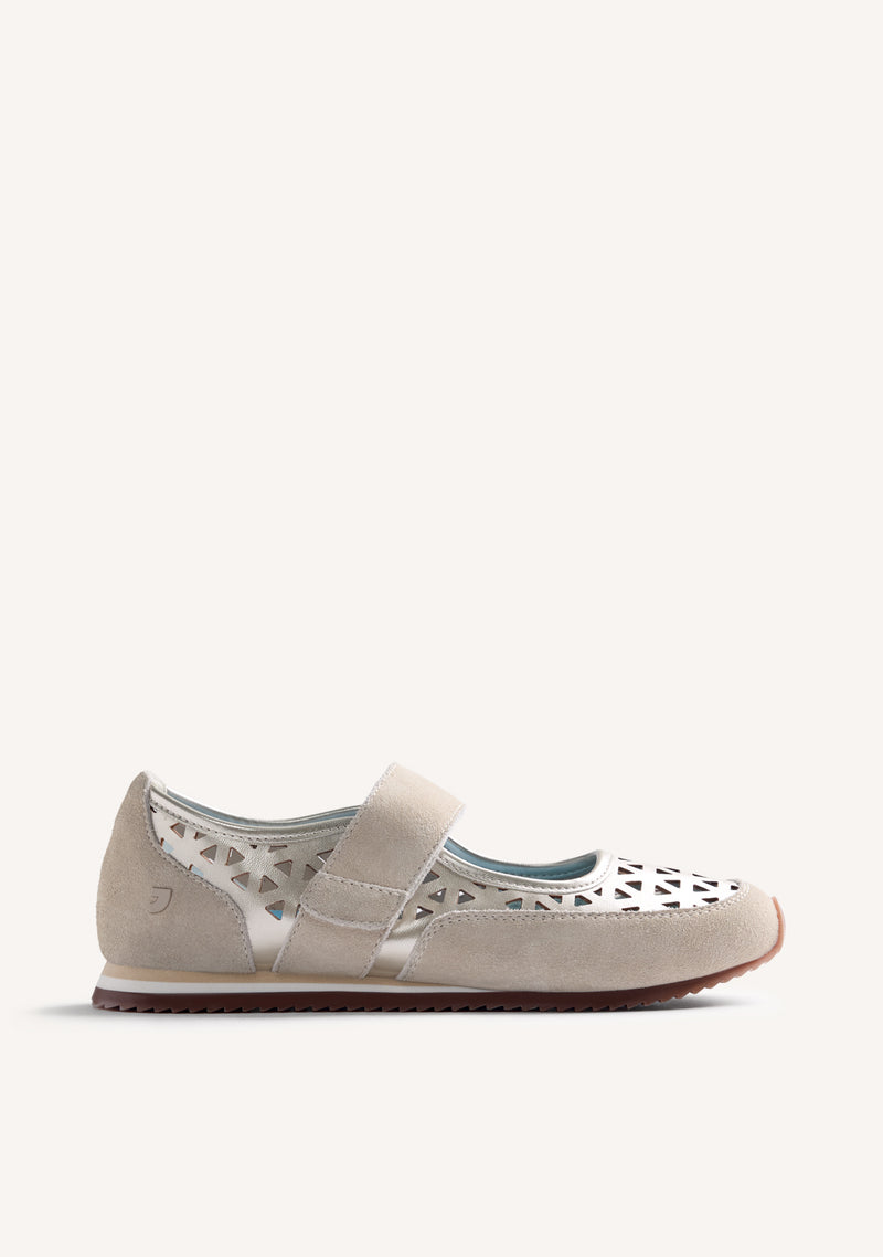 CUT-OUT LEATHER SPORTY BALLET FLATS SINGIDA