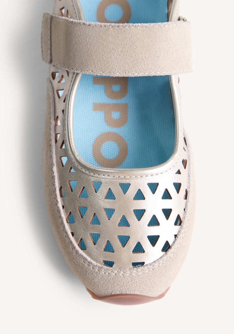 CUT-OUT LEATHER SPORTY BALLET FLATS SINGIDA