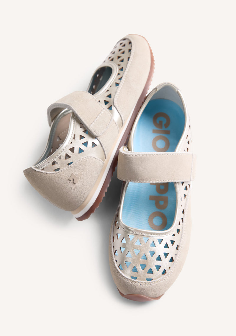 CUT-OUT LEATHER SPORTY BALLET FLATS SINGIDA