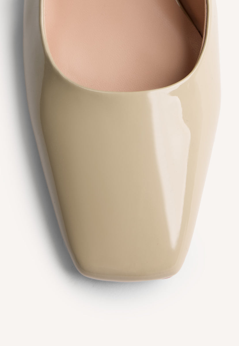 PATENT LEATHER EFFECT HEELED SHOES CABUYAO