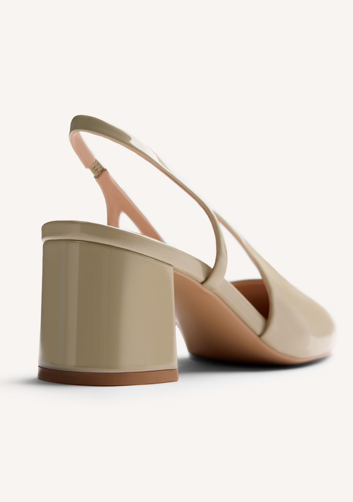 SCARPE TACCO EFFETTO VERNICE CABUYAO