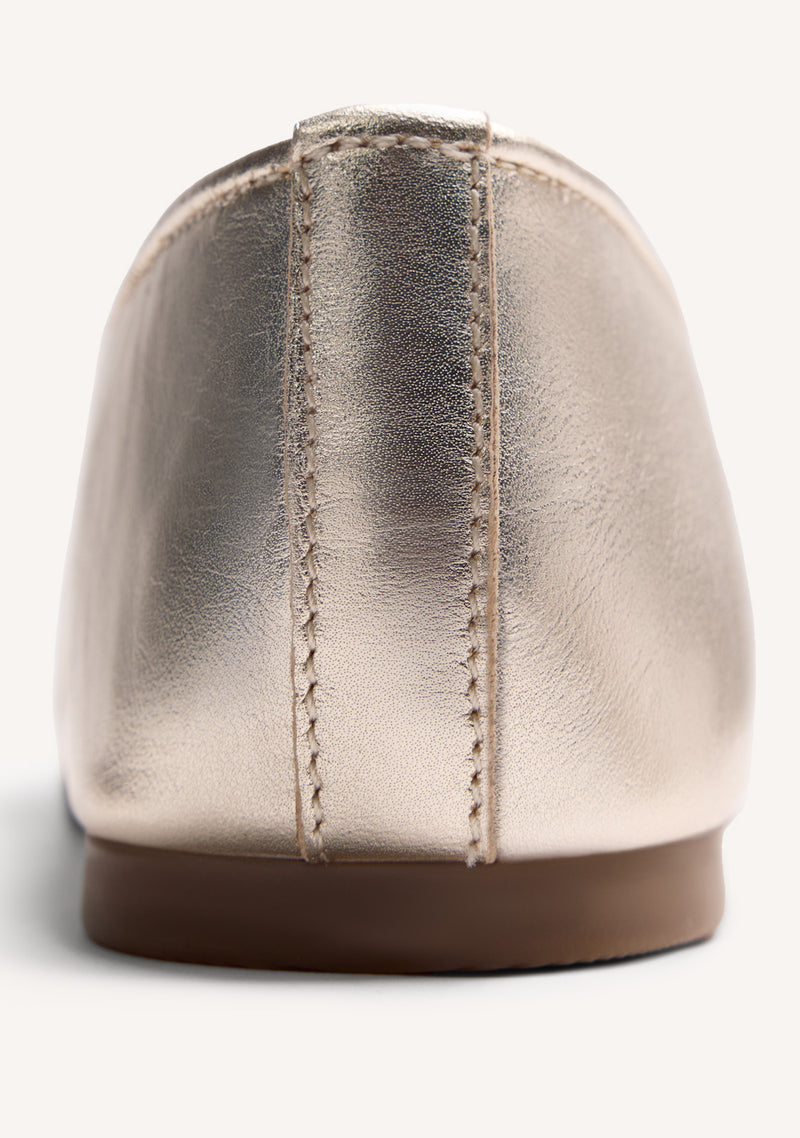 SABRINAS COURO FLORES TOWNSEND