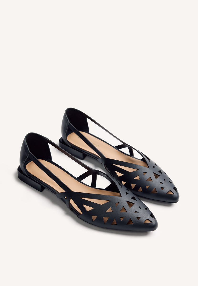 CUT-OUT LEATHER BALLET FLATS BUMALA