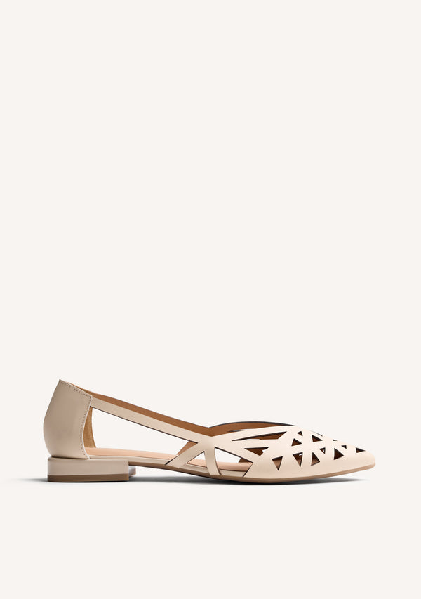 CUT-OUT LEATHER BALLET FLATS BUMALA
