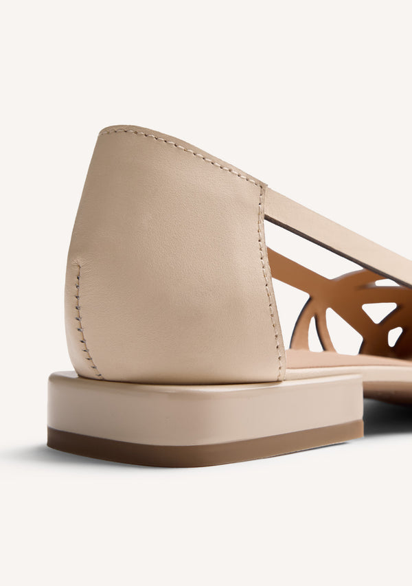CUT-OUT LEATHER BALLET FLATS BUMALA