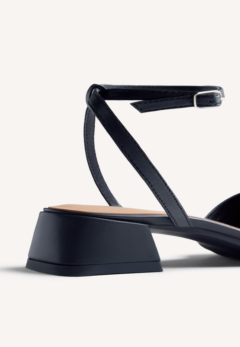 SCARPE TACCO PELLE RIGHE CLAWSON