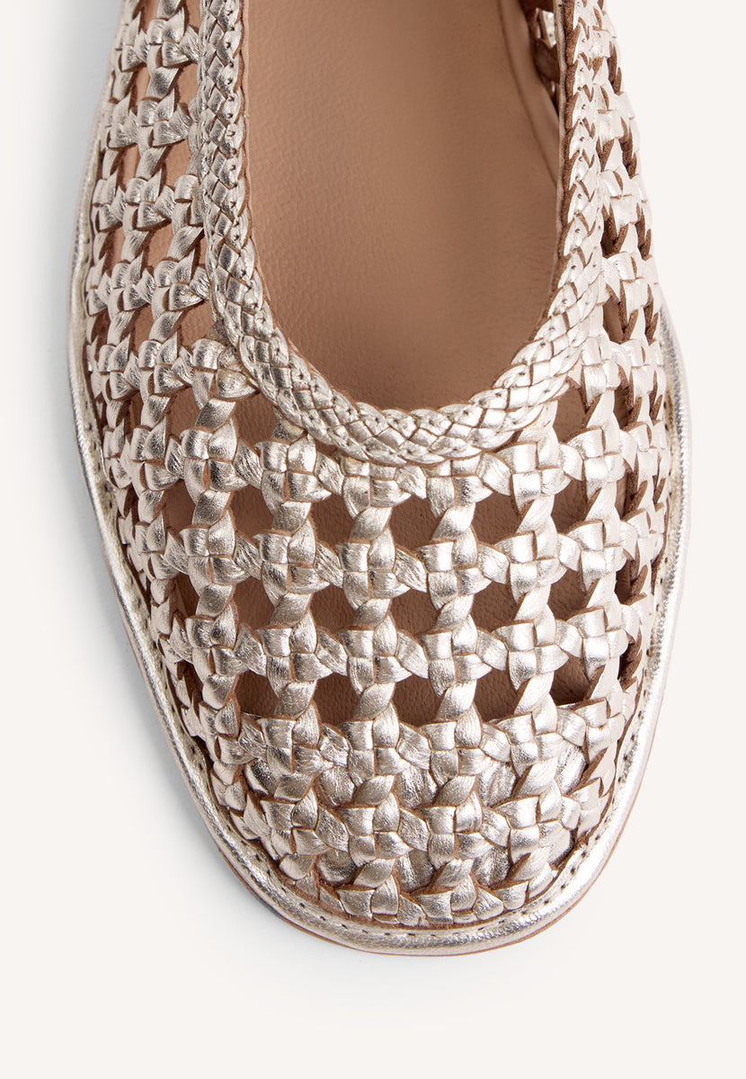 SABRINAS COURO ENTRANÇADO BRILHO EMBEYA