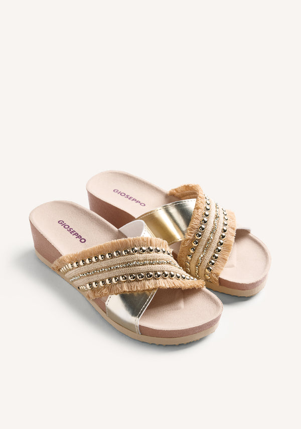 SANDALES BIO COMPENSÉES CLOUS ET FRANGES SUMBAWA