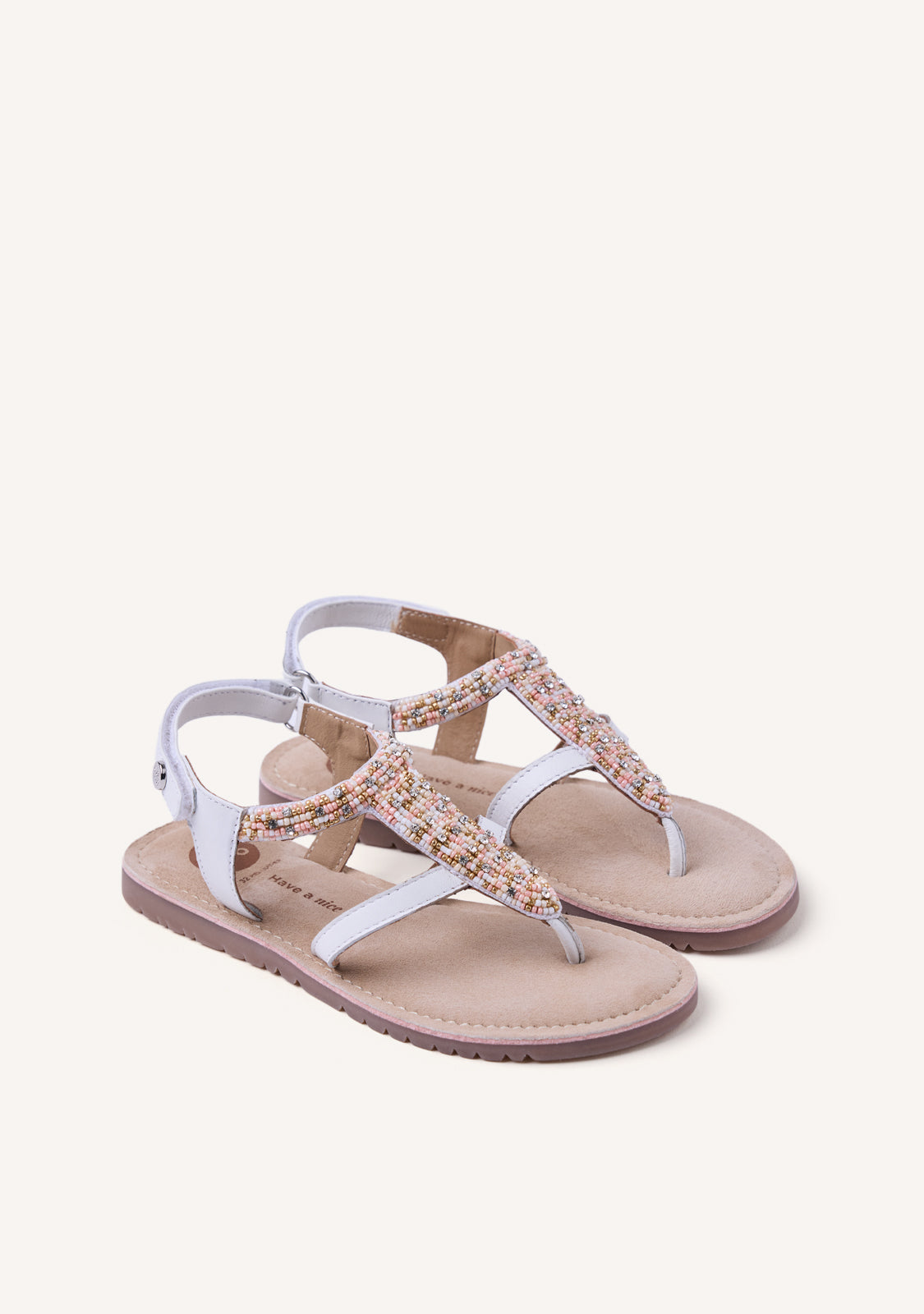 SANDALES CUIR, PERLES ET BRELOQUES INYA