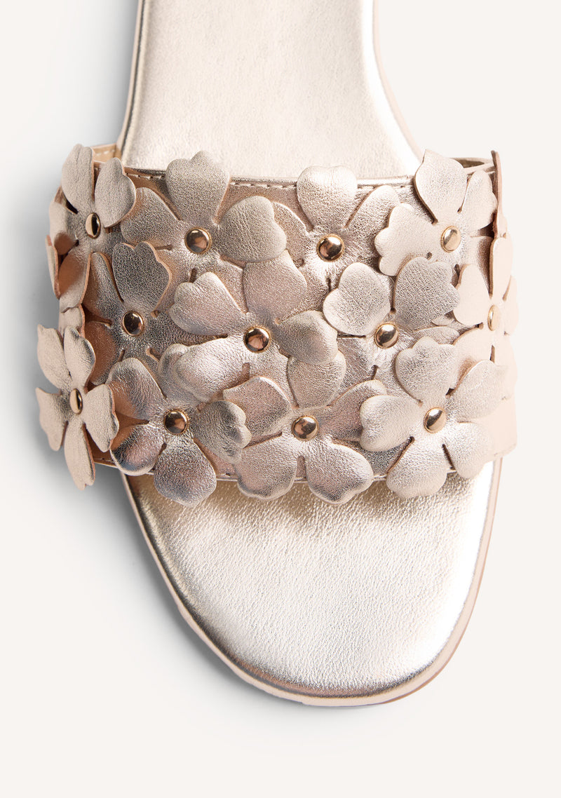 FLOWER LEATHER MULE SANDALS GATUNDU
