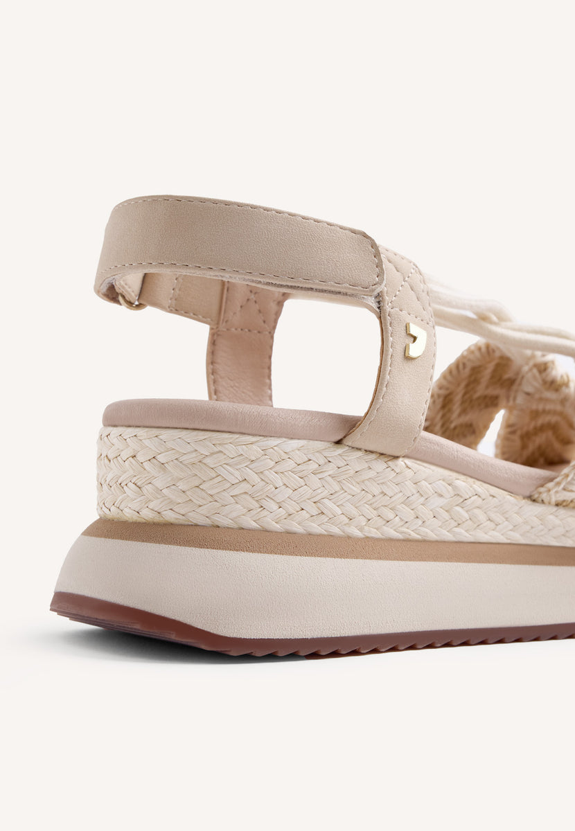 EMBROIDERED WEDGE SANDALS UGUNJA