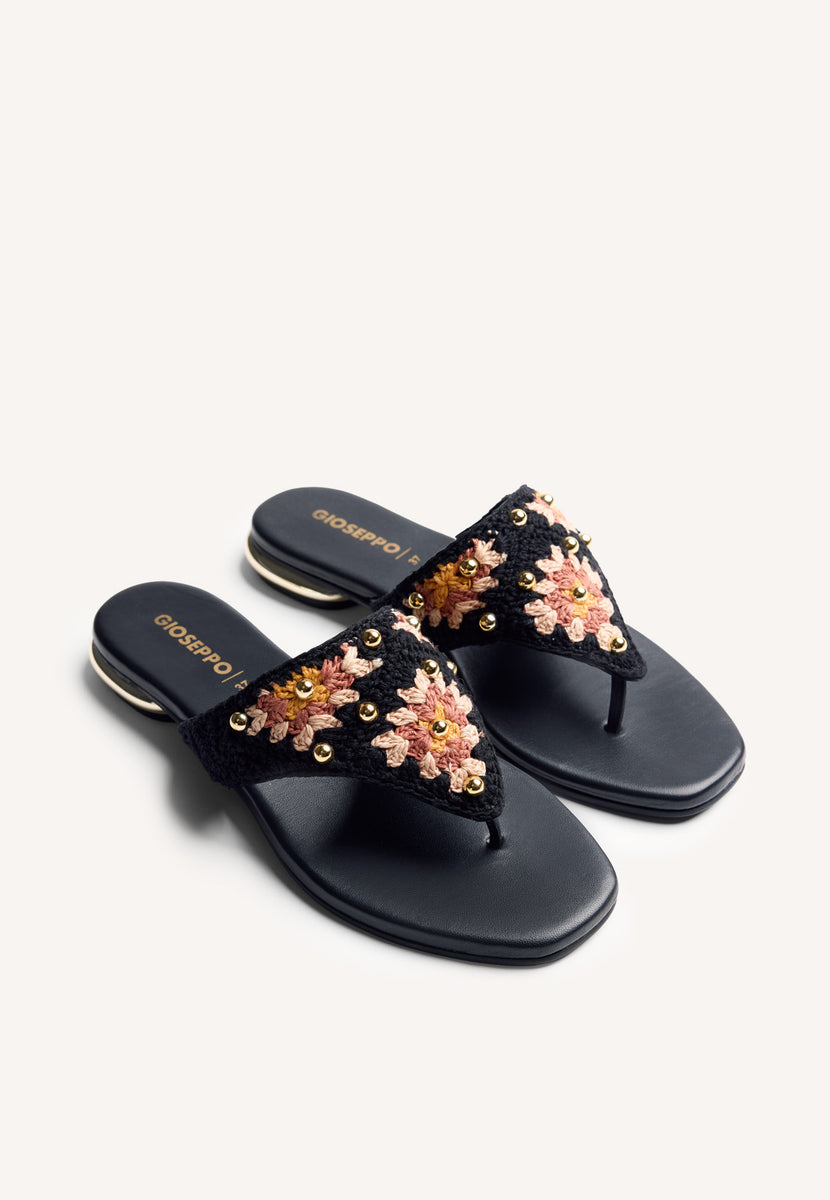 SANDALIAS CROCHET Y TACHAS ISIOLO