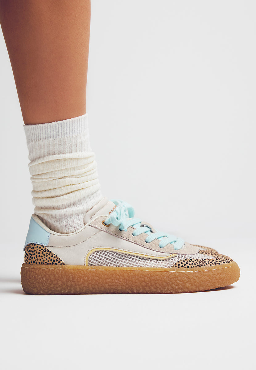 ZAPATILLAS PIEL Y REJILLA COZAD