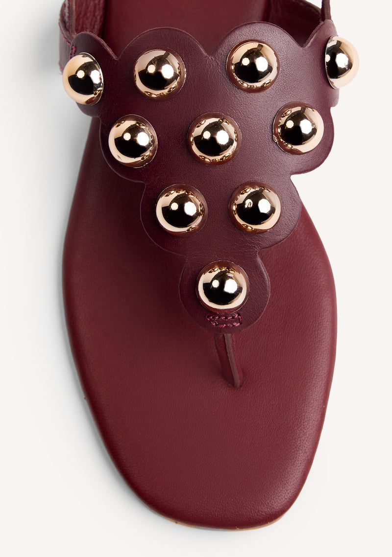 SANDALIAS PIEL TACHAS KADUNA