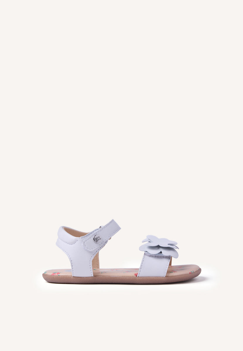 SANDALIAS BAREFOOT PIEL BRILLO Y MARIPOSA SLITE