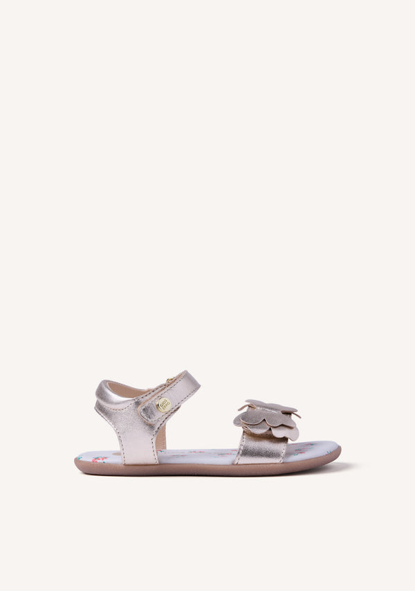 SANDALIAS BAREFOOT PIEL BRILLO Y MARIPOSA SLITE