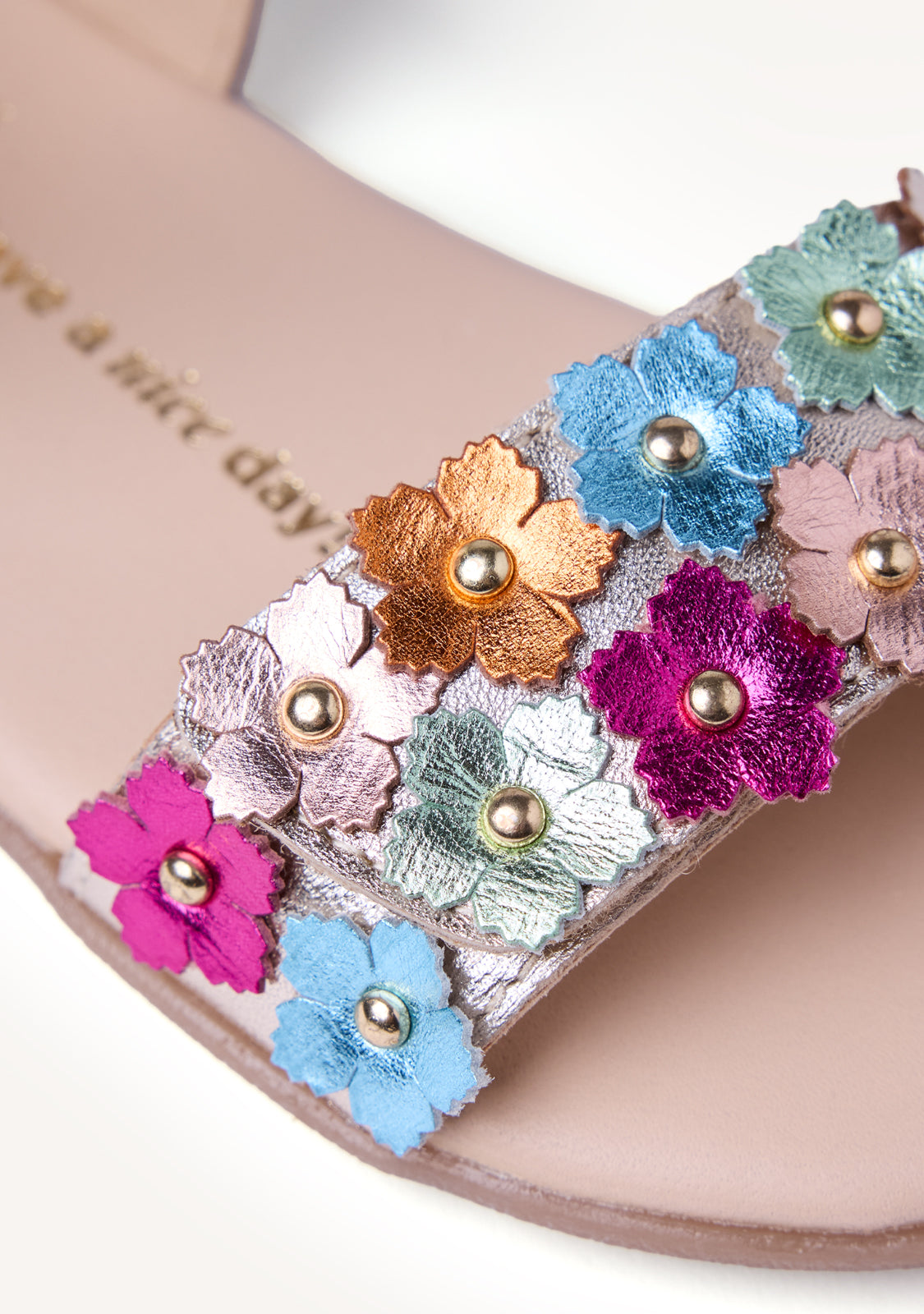 GIOSEPPO BAREFOOT - FLOWER LEATHER SANDALS LOITOK