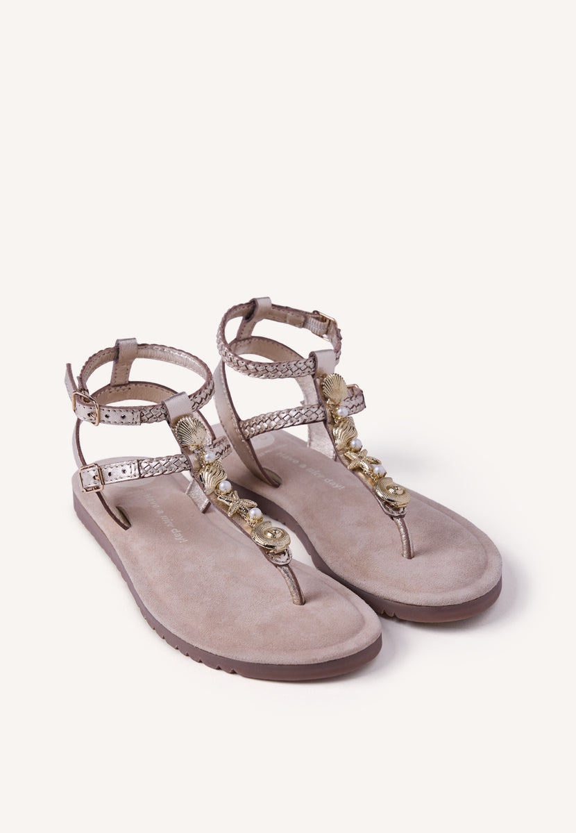 SANDALIAS PIEL BRILLO Y ABALORIOS WATAMU