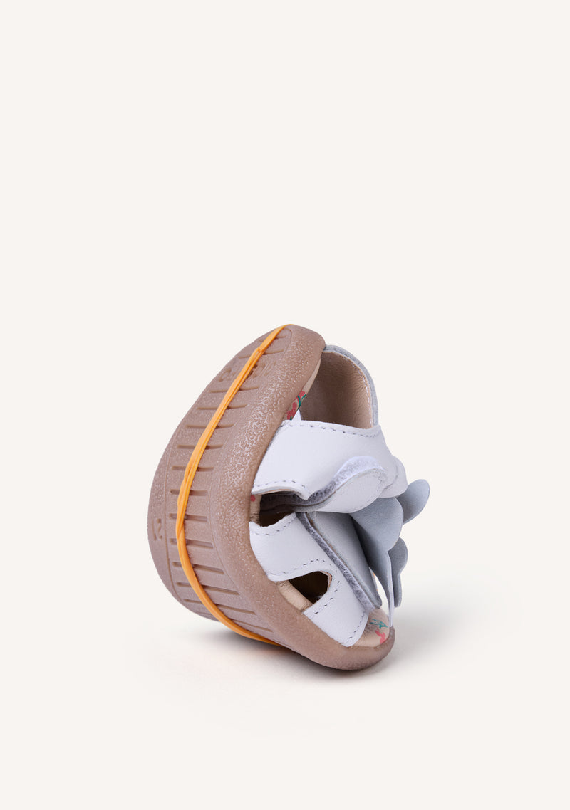 GIOSEPPO BAREFOOT - LEATHER SANDALS WITH BUTTERFLY NANDI