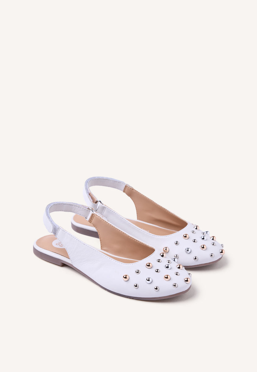 SABRINAS COURO TACHAS NAMANYE