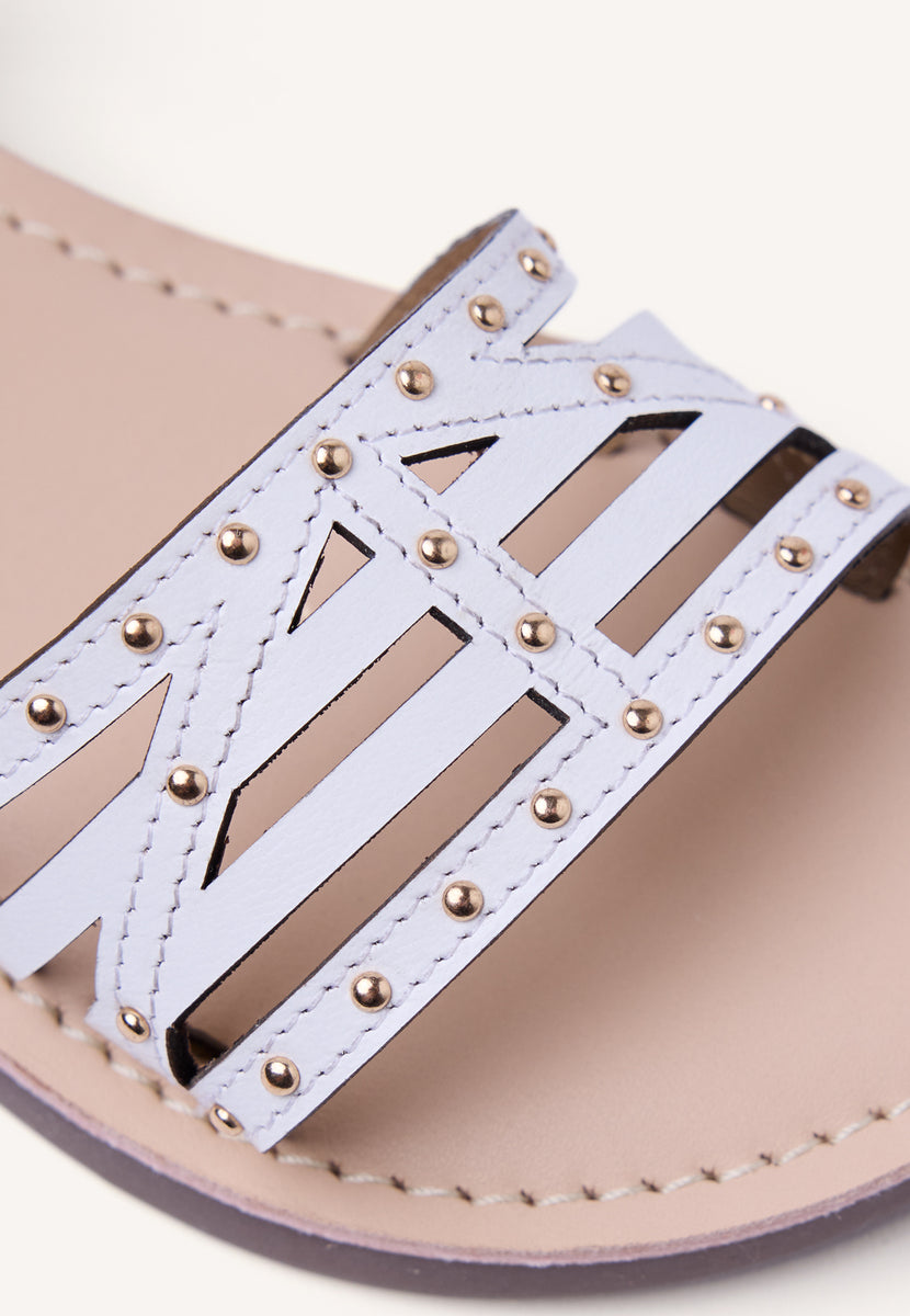 SANDALIAS PIEL TACHAS YSTAD