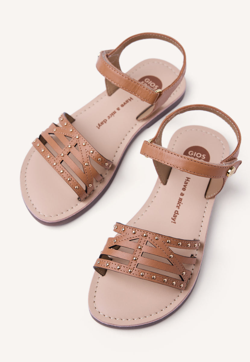 SANDALIAS PIEL TACHAS YSTAD