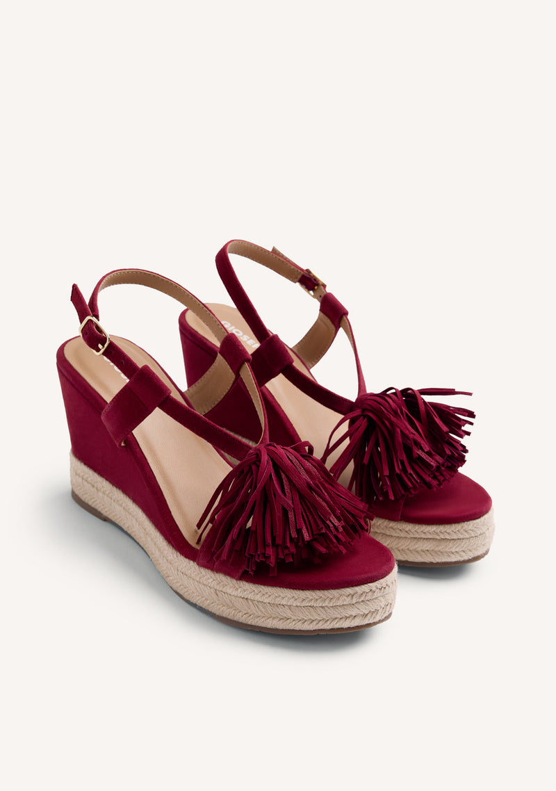 FRINGES LEATHER WEDGE SANDALS KILOSA