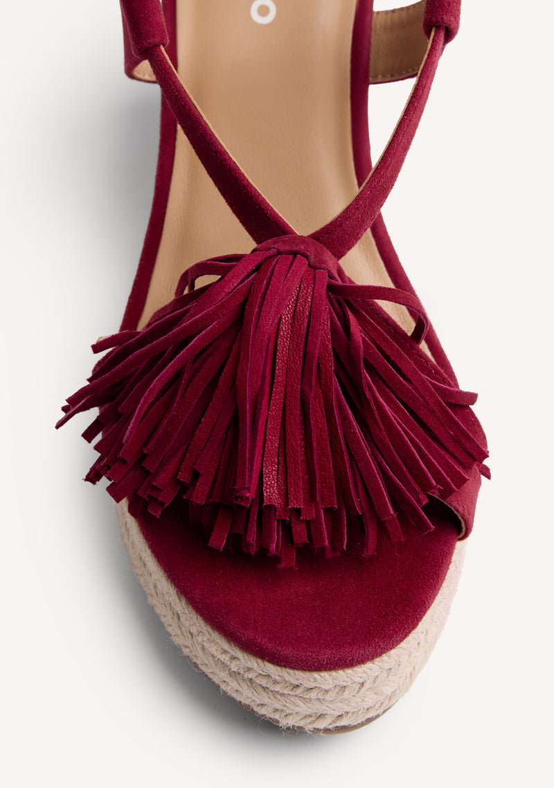 FRINGES LEATHER WEDGE SANDALS KILOSA