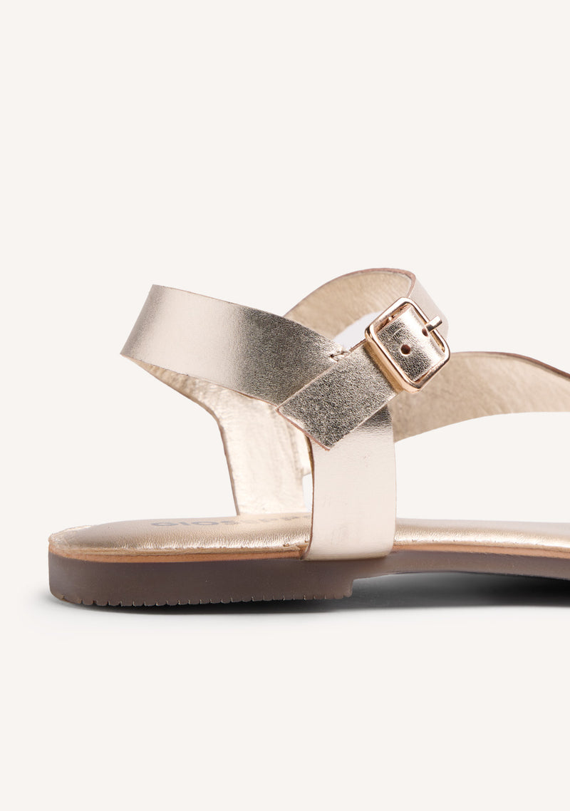 SANDALIAS PIEL TACHAS MASENO