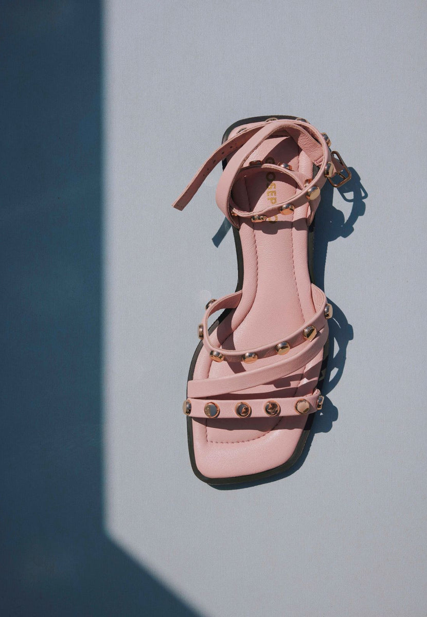 LEATHER STUDDED SANDALS MINDO