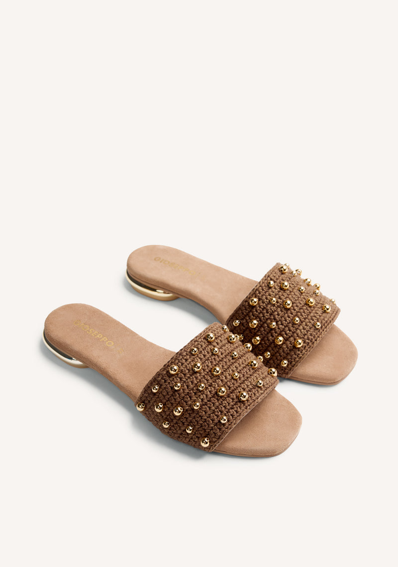SANDALIAS CROCHET Y CUENTAS PERRINTON